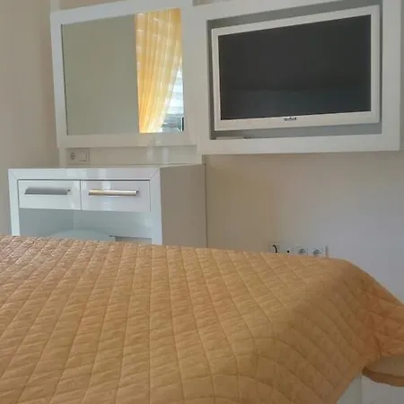 Granada City Residence2 アパート マフムトラール
