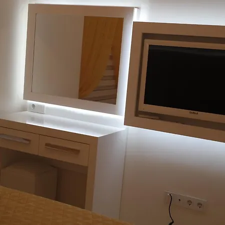 アパート Granada City Residence2 *
